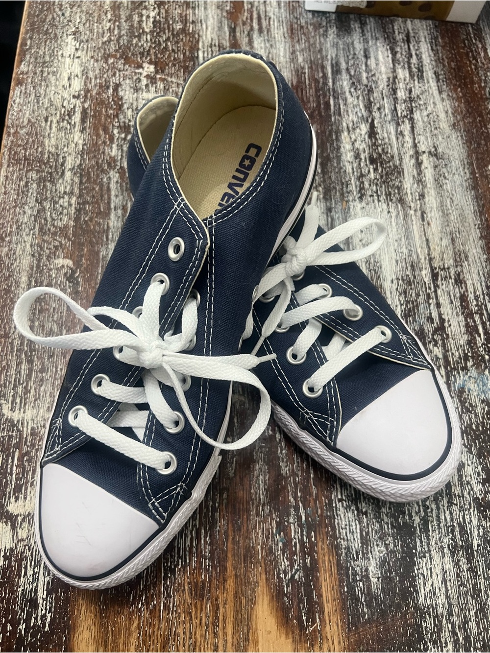 Title: Converse Chuck Taylor All Star Navy Low Top Sneakers Women’s 9 Men’s 7